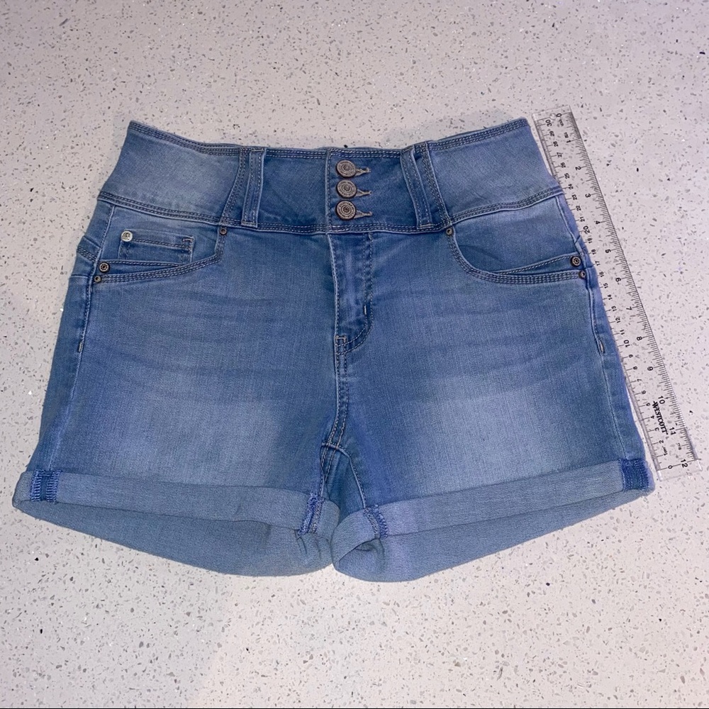 Stretchy jean shorts